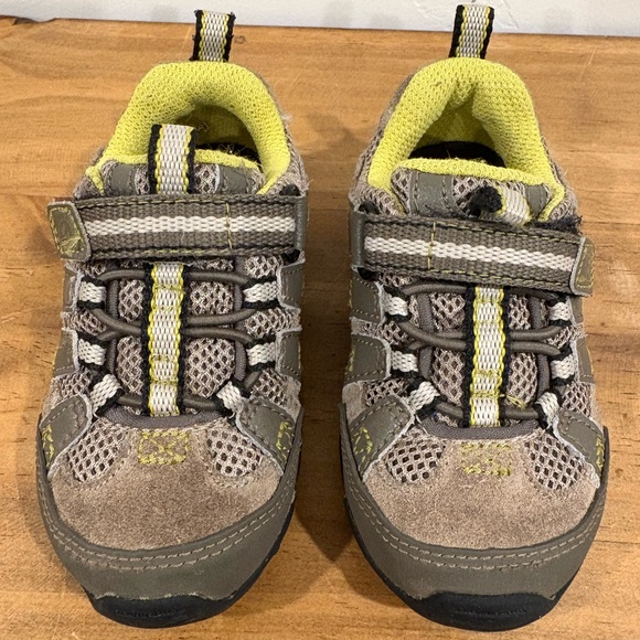 Stride Rite shoes 6.5m - Picture 2 of 8